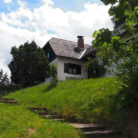 Ahornweg Holiday home *